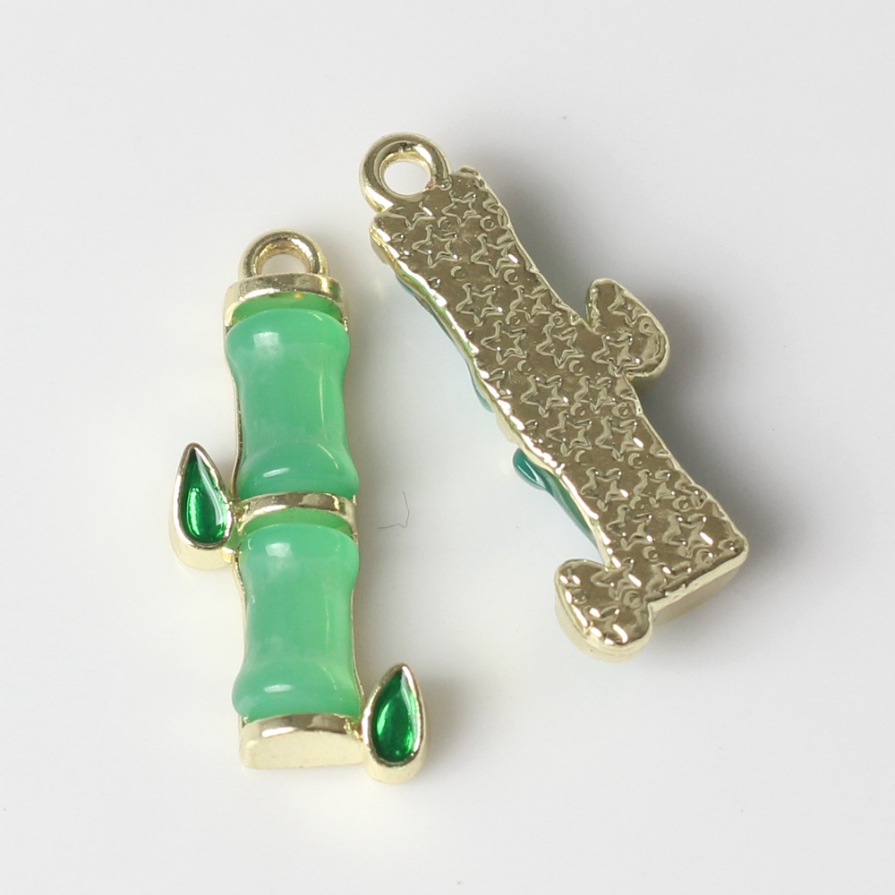 2:Gold background green 2