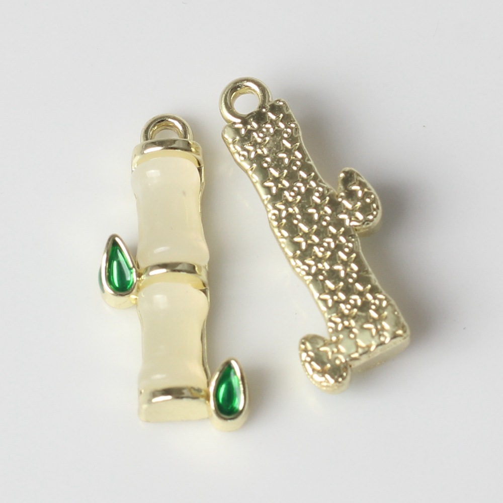 5:Gold background yellow