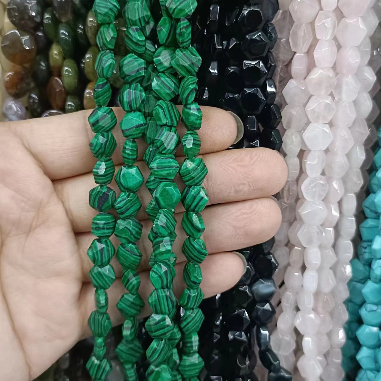 18 malachite