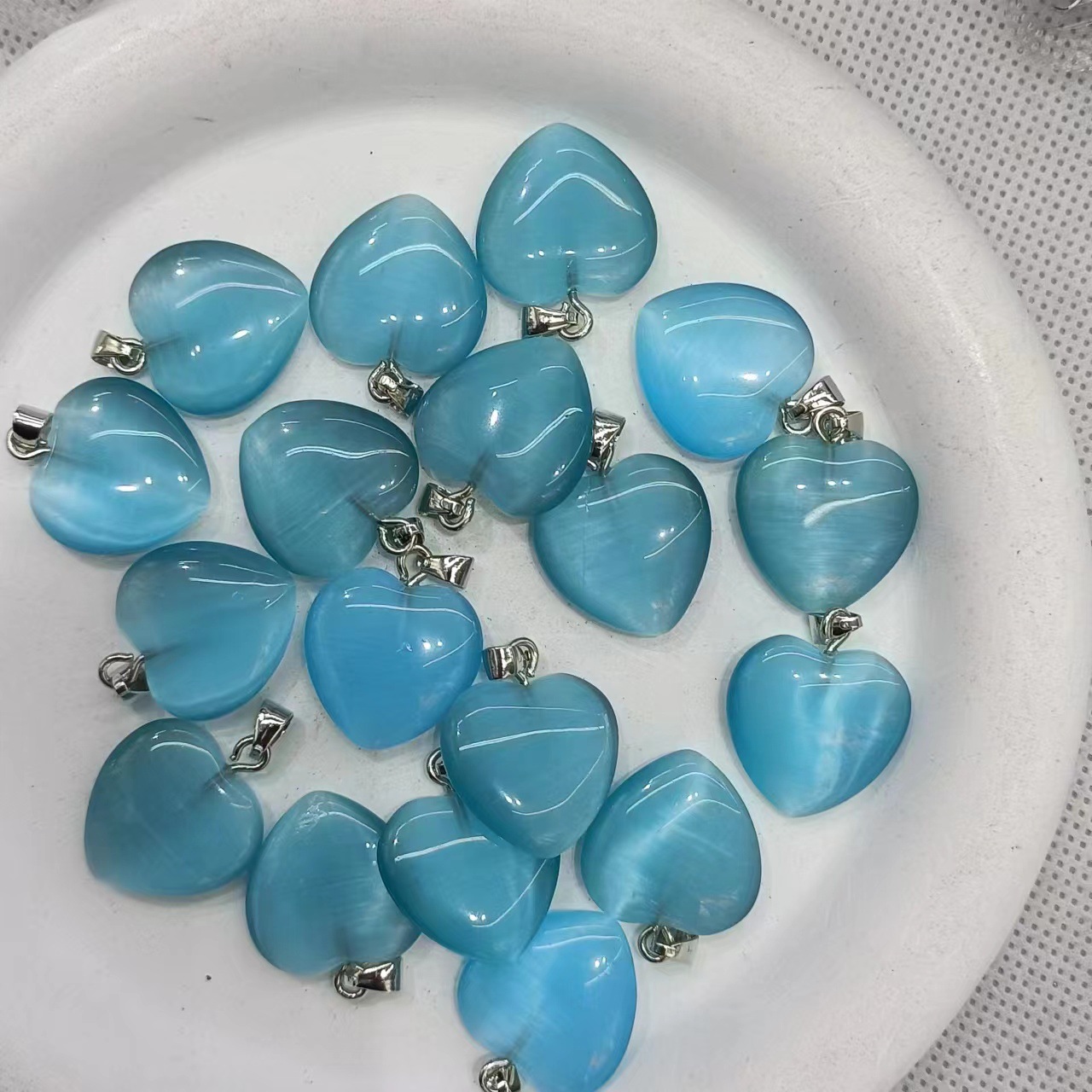 6 bleu ciel