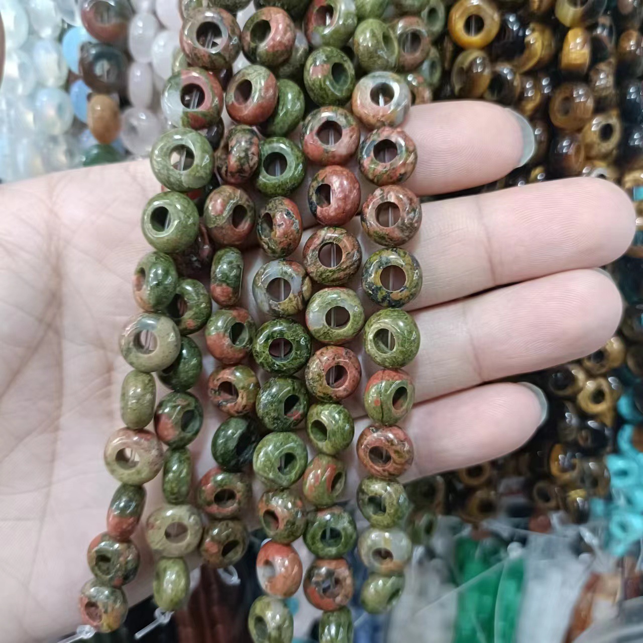 5 Unakite