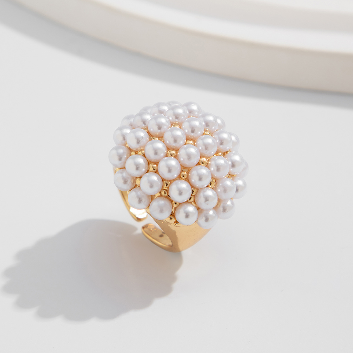 05 light gold ring 0836