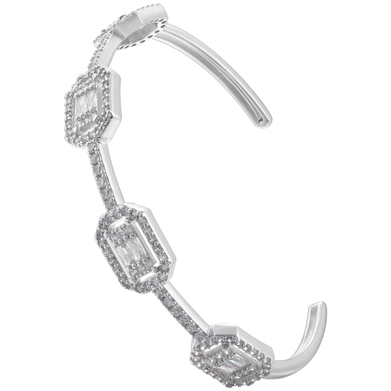 2:White Gold White Diamond Bracelet