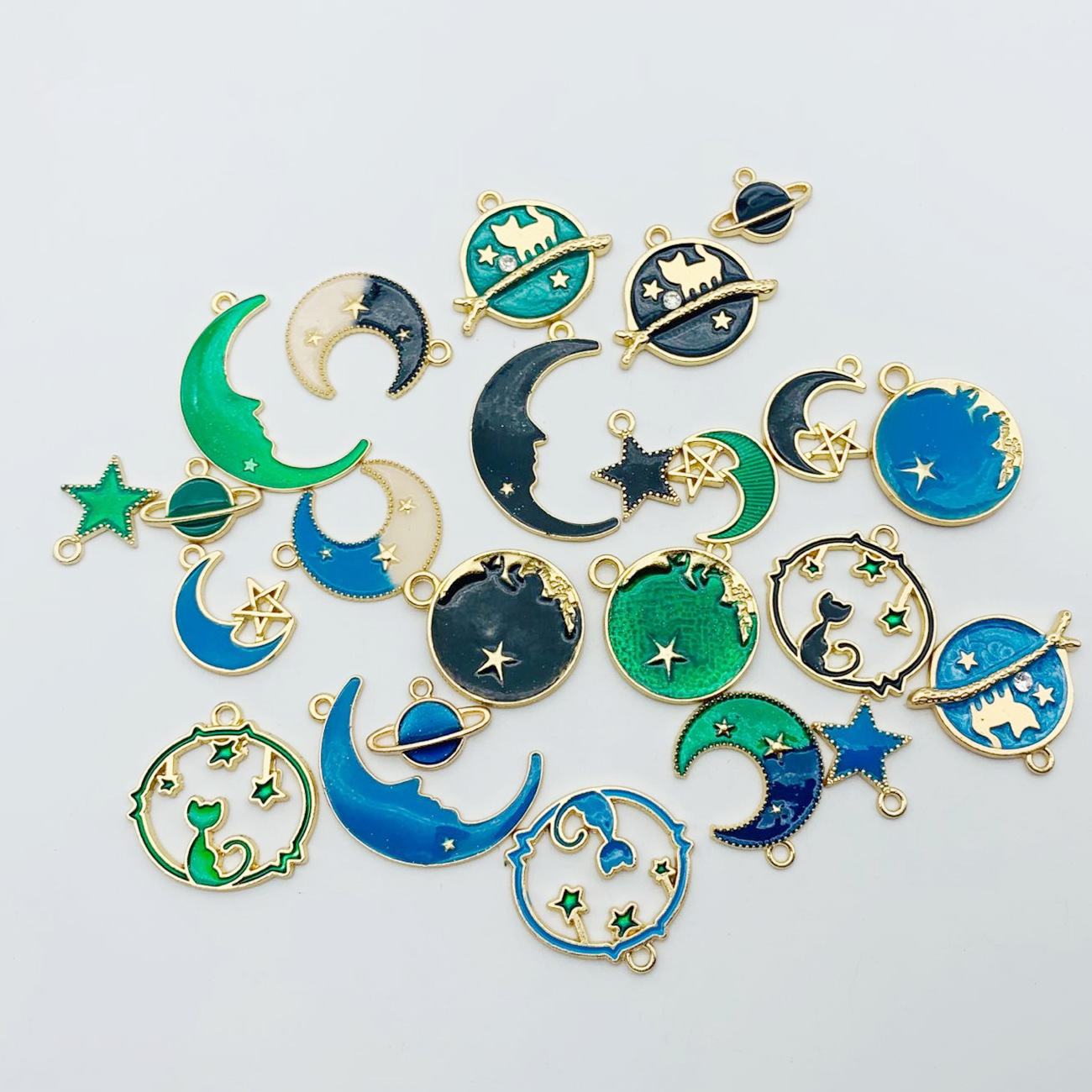 7:Green + Lake Blue + Black (24 in total)