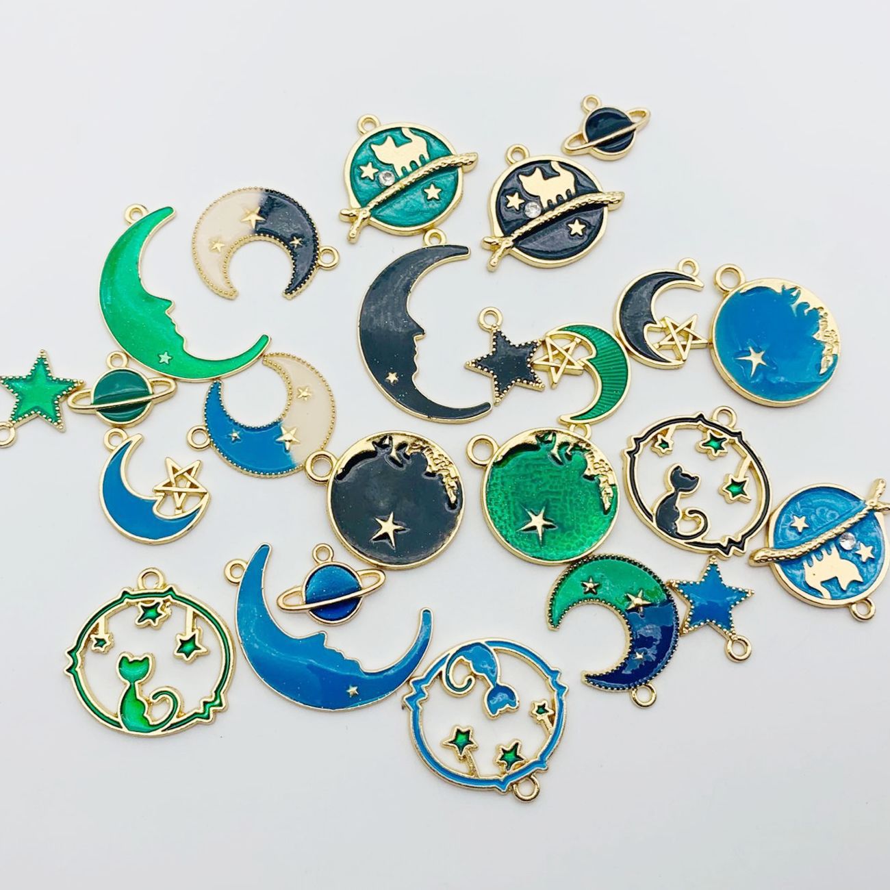 9:Green + Blue + Black (24 in total)