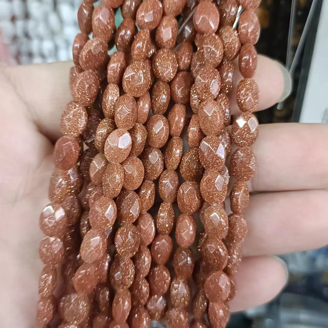 Goldstone 10 * 14mm (about 14 pieces)