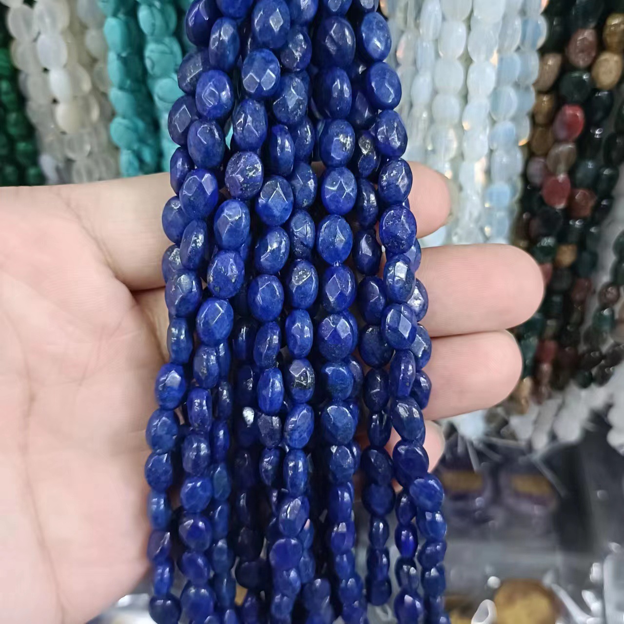Sapphire Blue Jade 12 * 16mm (about 13 pieces)