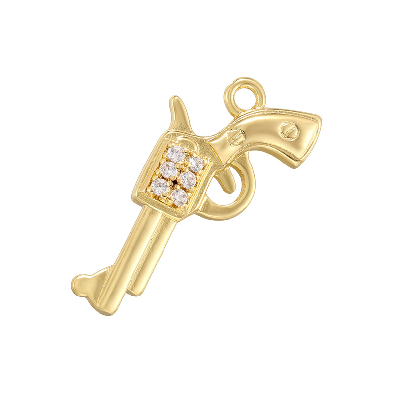5:Vd1759 gold pistol pendant