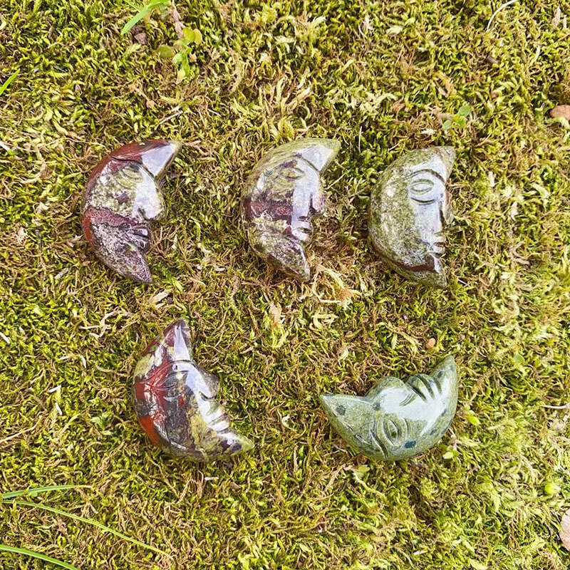 8:Green East Mausoleum (single)