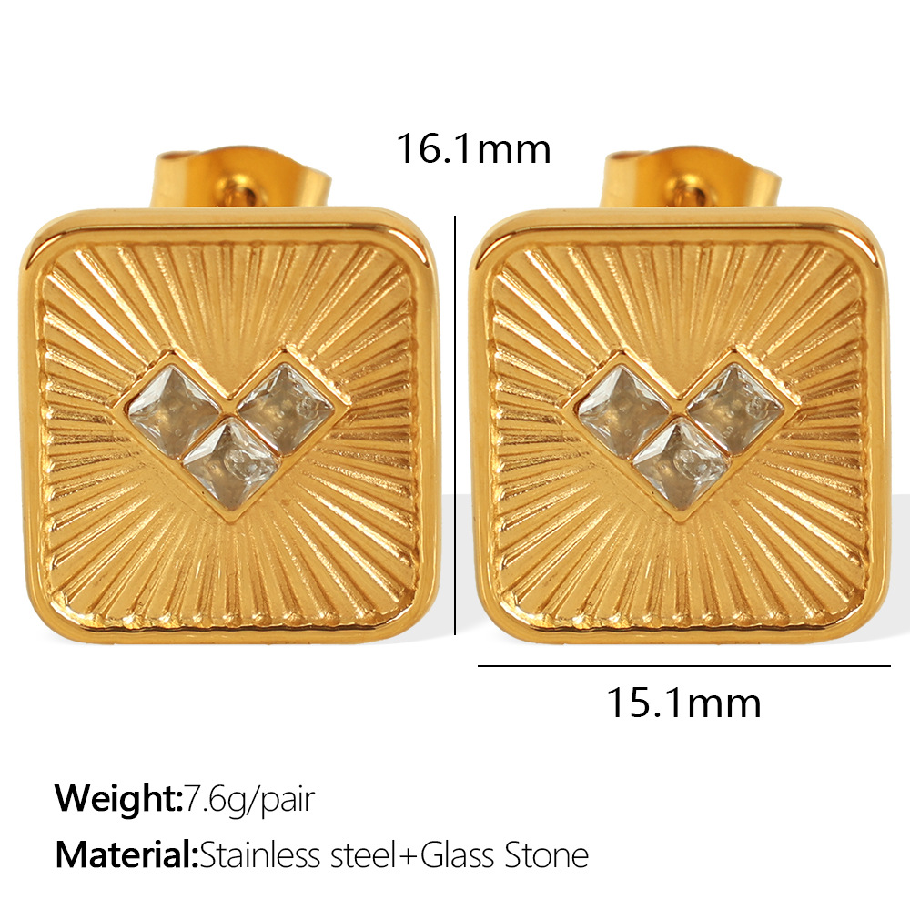 1:Eh725 white stone gold earrings