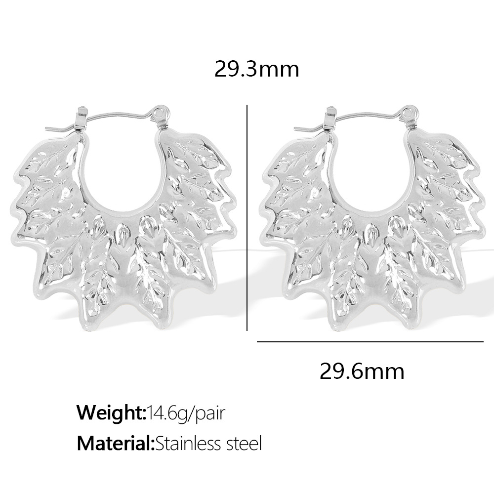2:Eh710 silver earrings