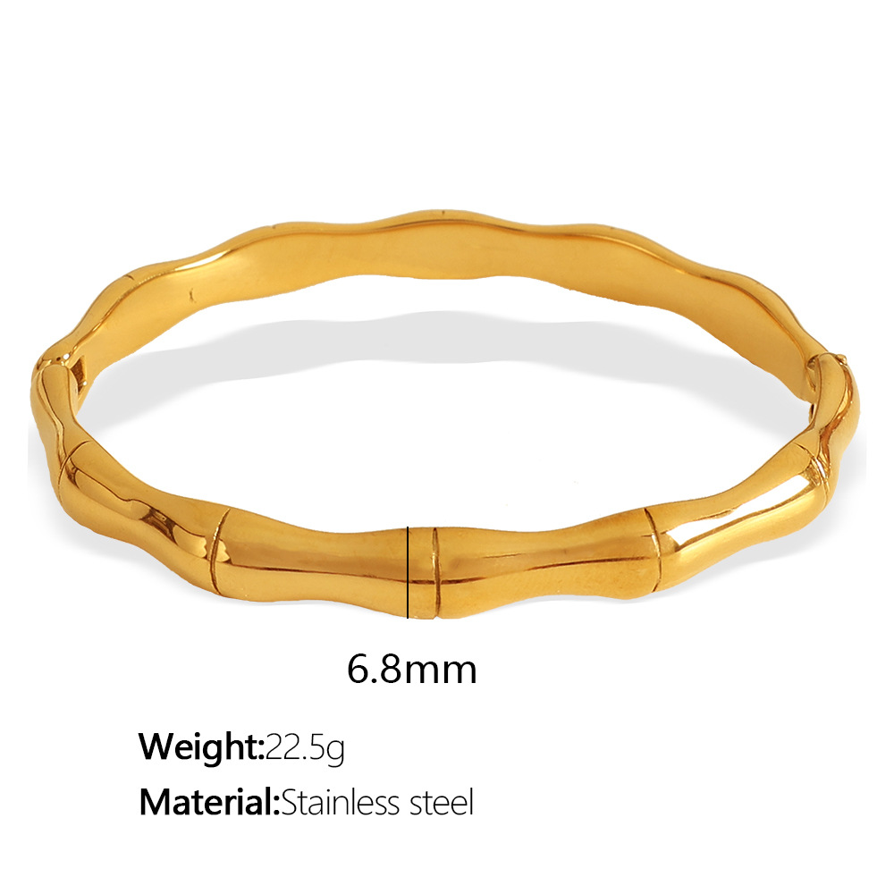 1:Sz126 gold bracelet