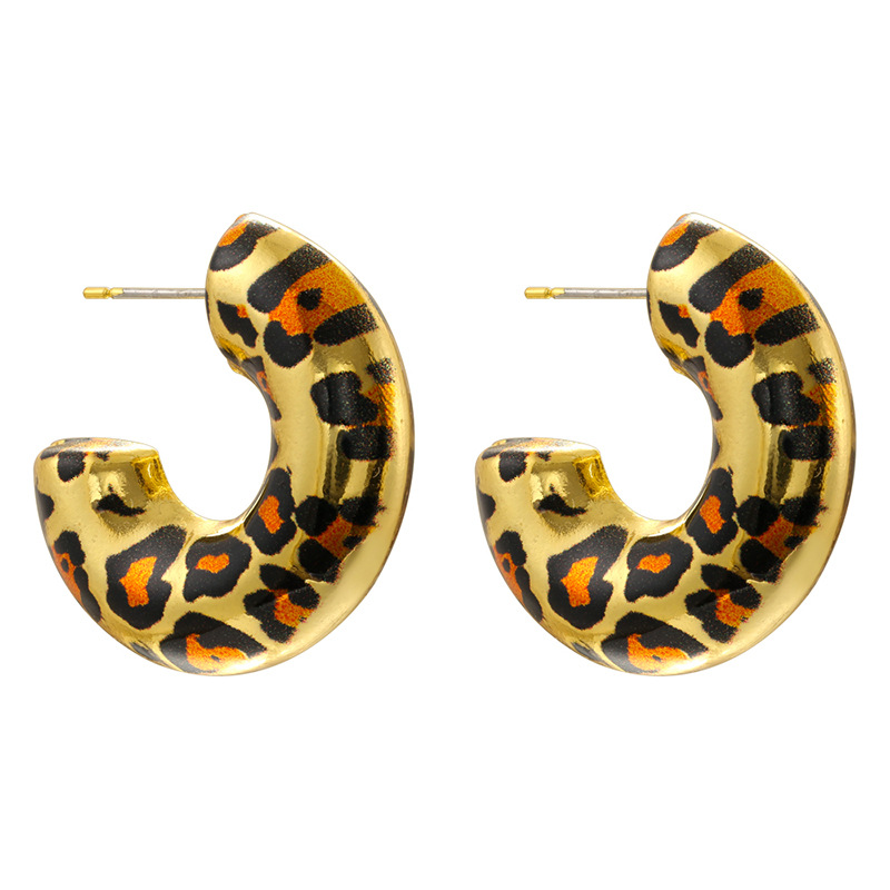 3:Ve1594 gold c-shaped leopard print earrings 1 pair