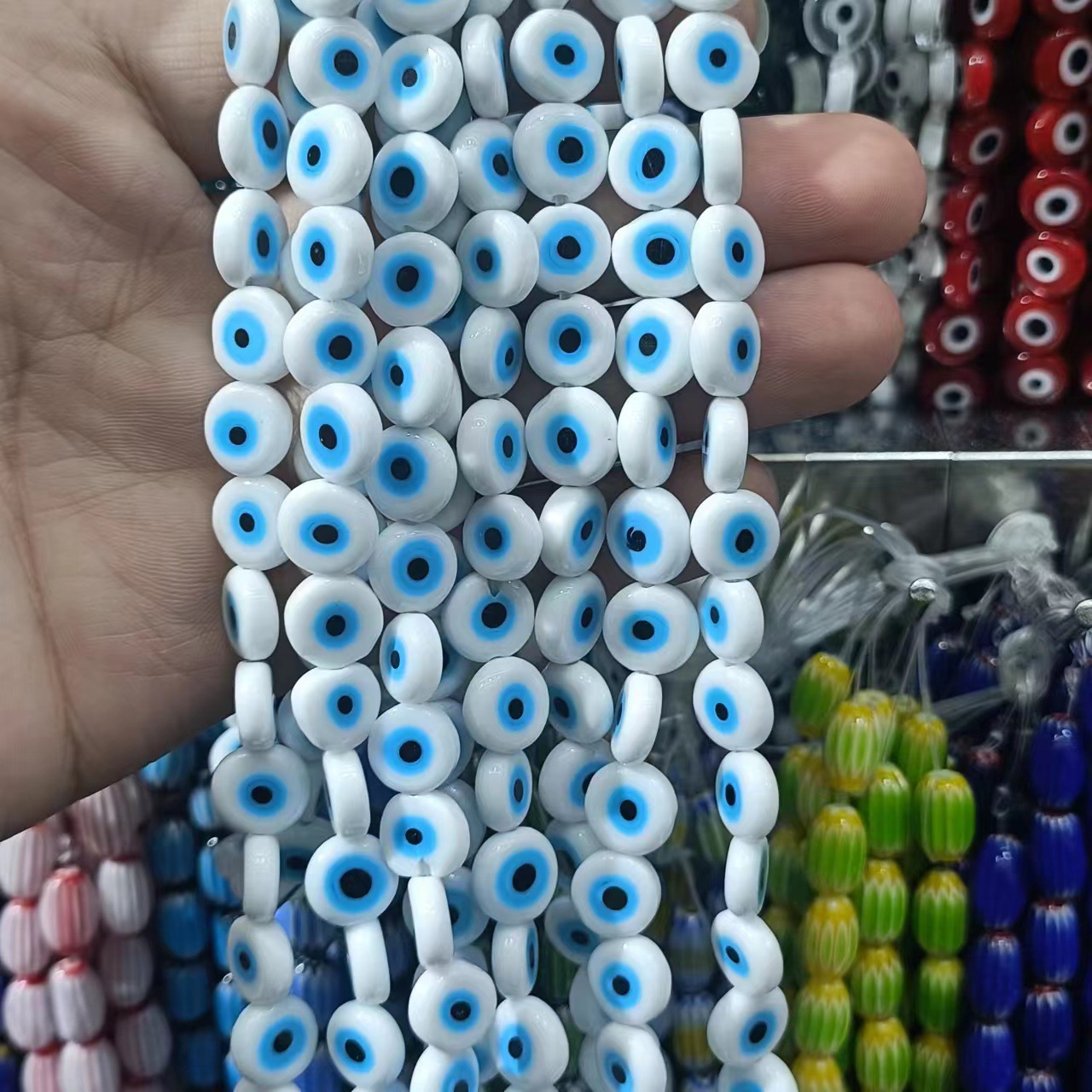 White and Blue 6mm (about 60 pieces)