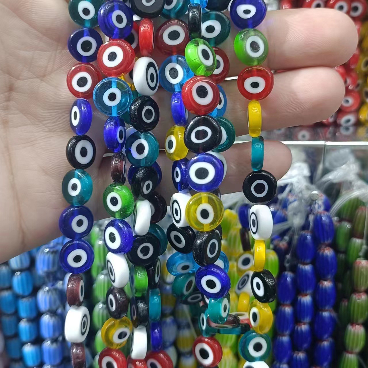 mixed colors 6mm (about 60 pieces)