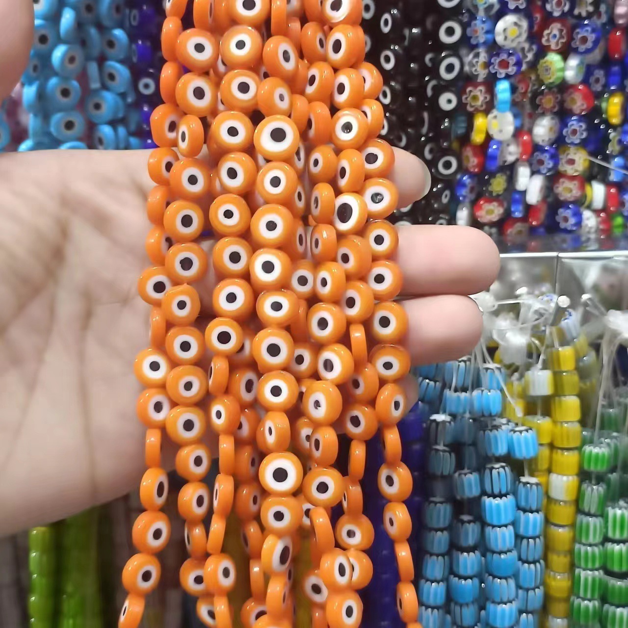 orange 6mm (about 60 pieces)