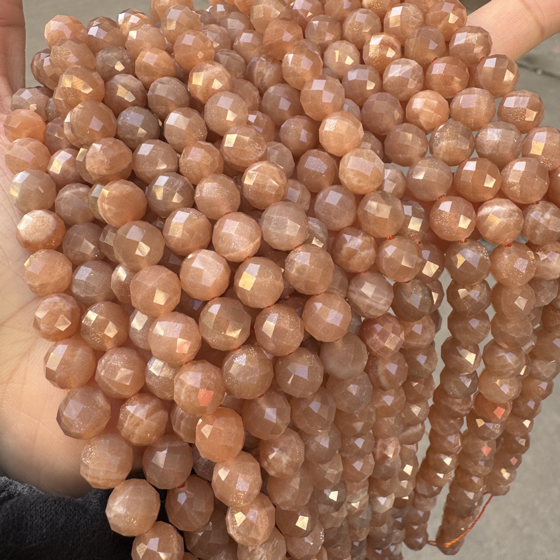 3 10mm (about 37 pieces)