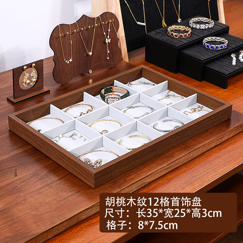 Bamboo twelve grid plate