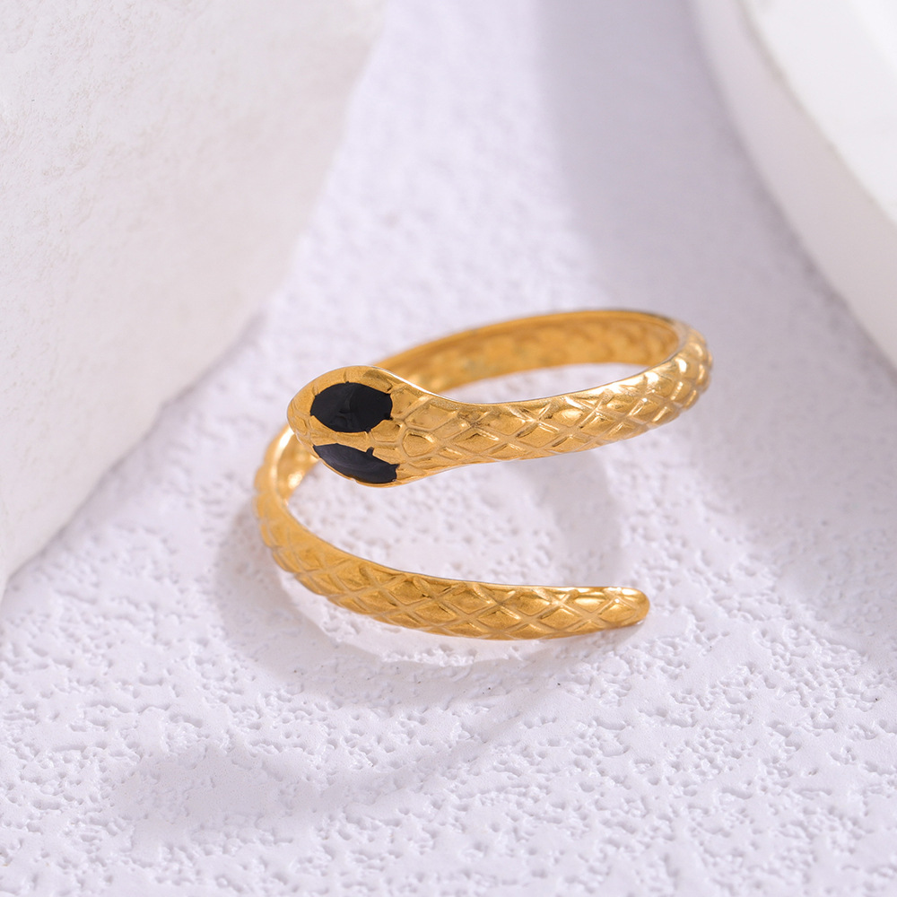 3:Jh197 gold   black