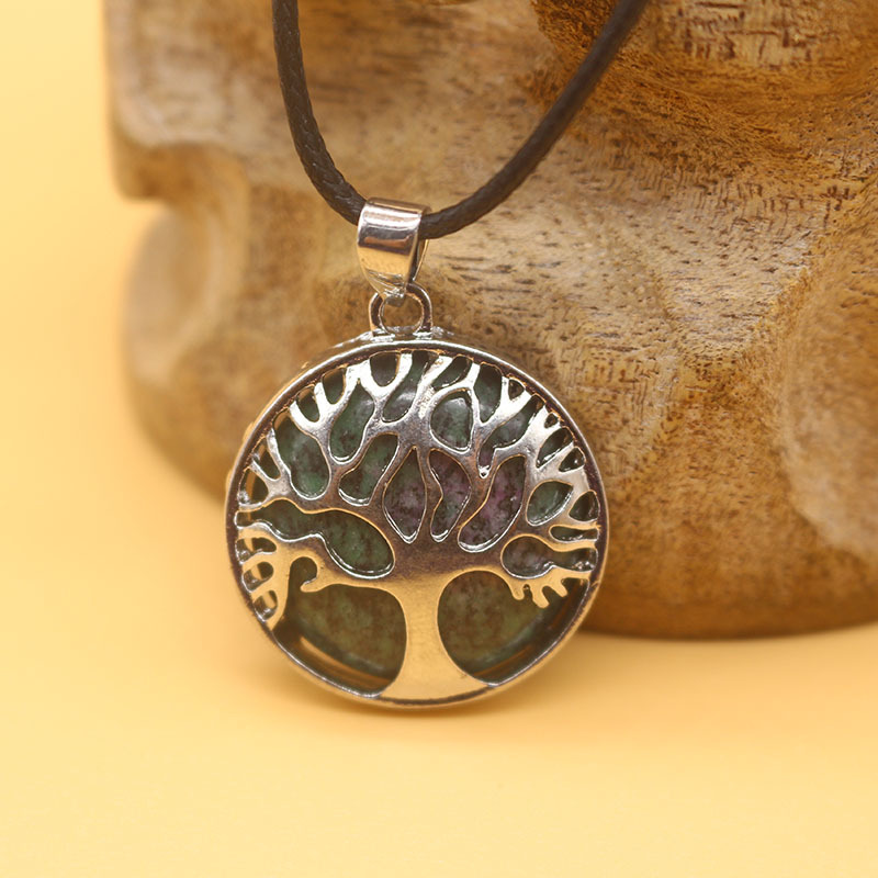 22:Red and Green Treasure