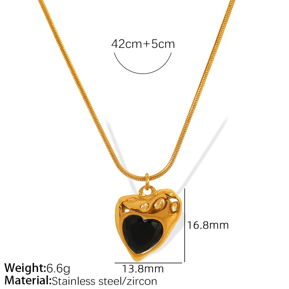 2:XL197 Black Zirconium Gold Necklace