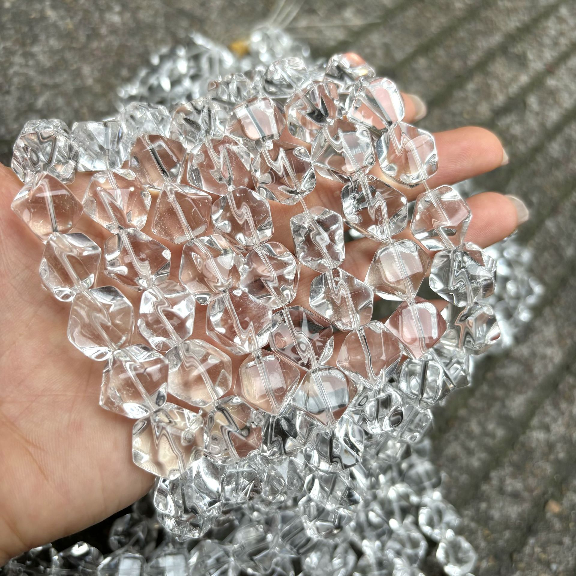 3:12mm (about 28 pieces)