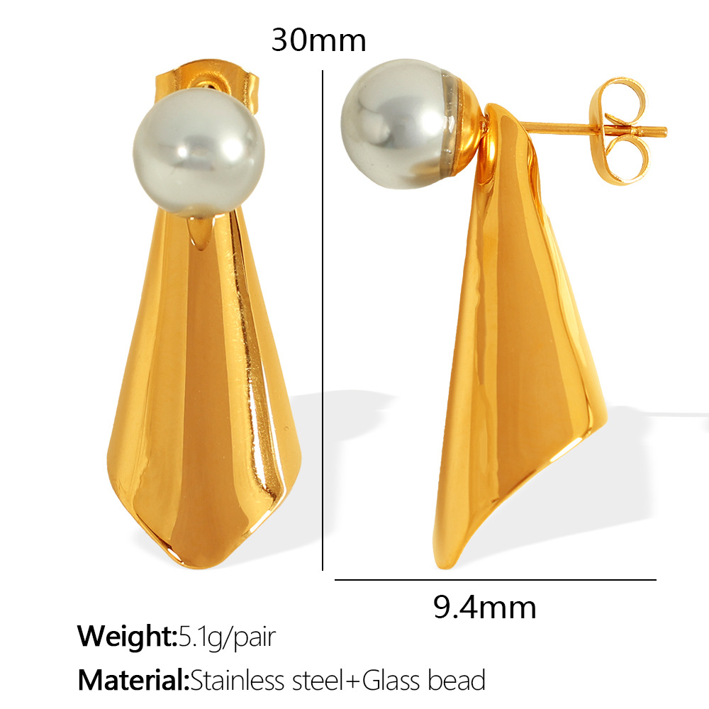 2:EH555 gray bead gold earrings