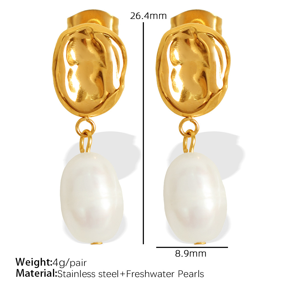 1:EH12 gold earrings