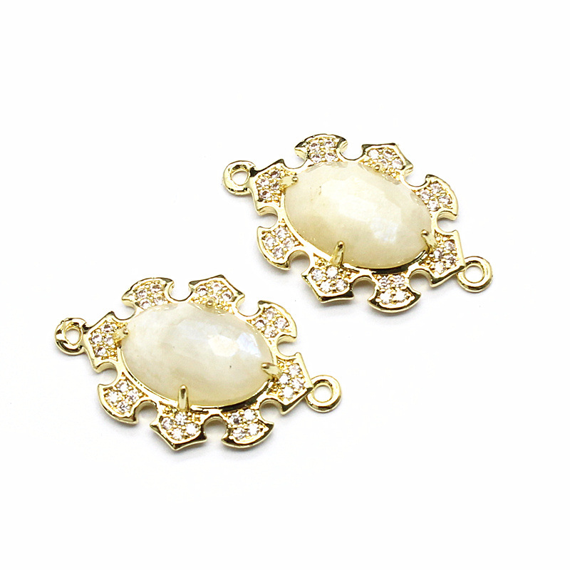 4:Moonstone (1 piece)