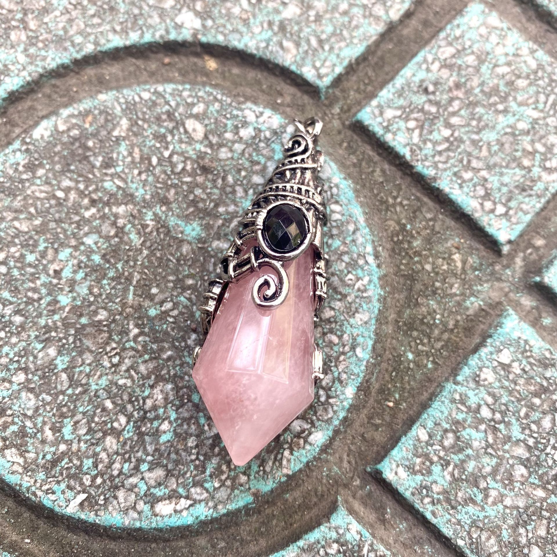1:Antique silver color Rose Quartz