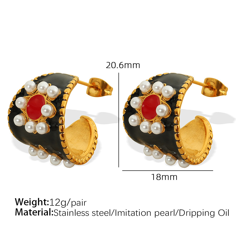 2:EH456 black earrings