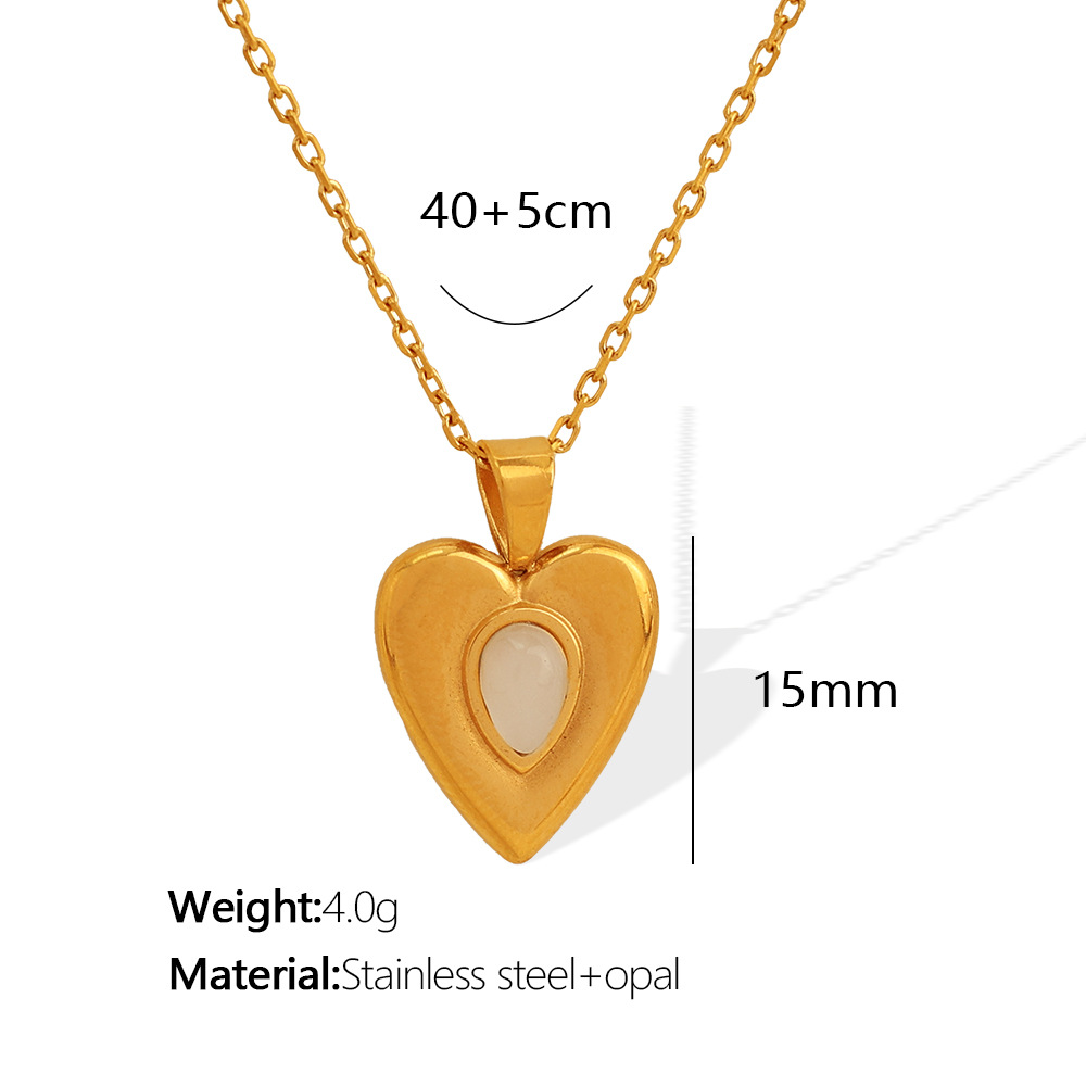 3:XL156 White Cat's Eye Gold Necklace
