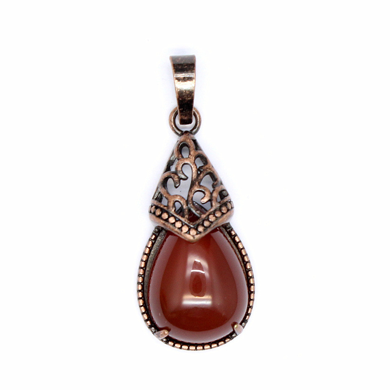 7:Red agate