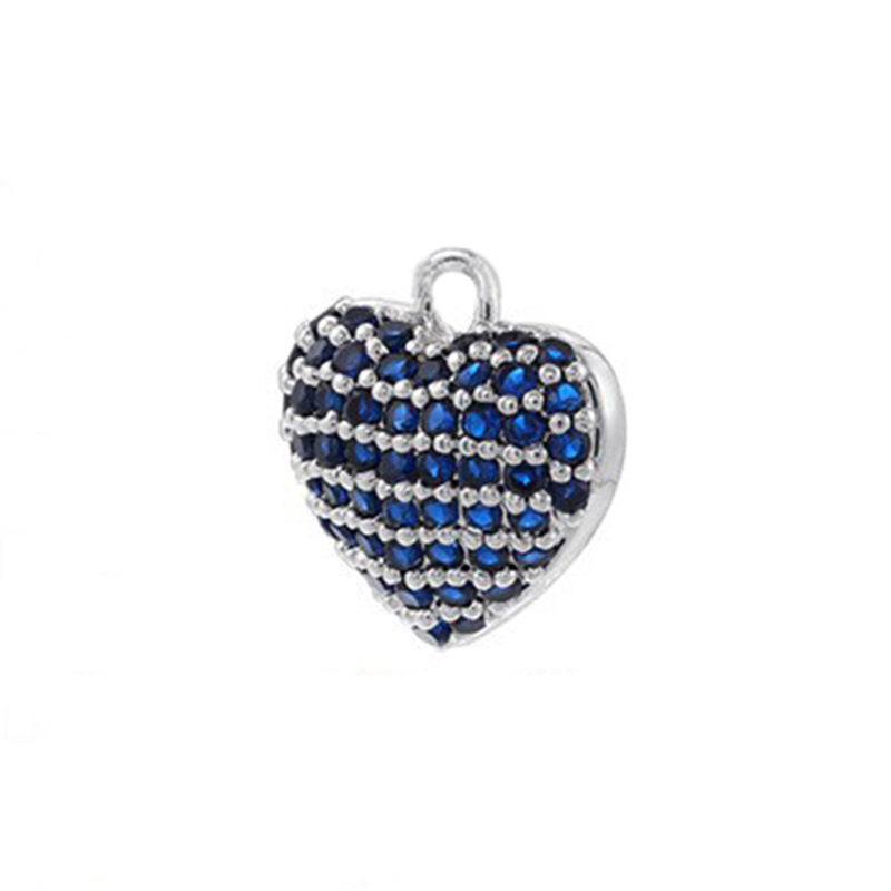 4:White gold blue diamond