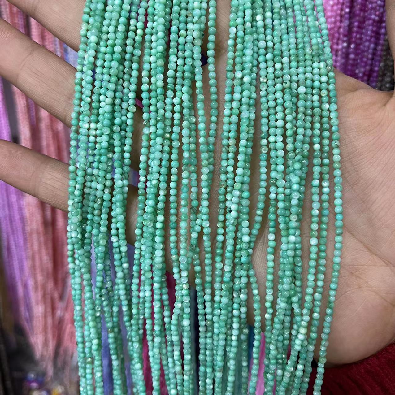 17:Candy green