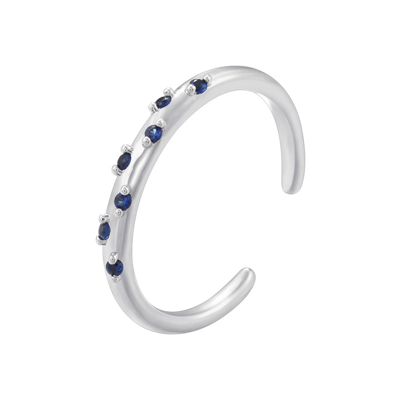 9:White gold blue diamond ring