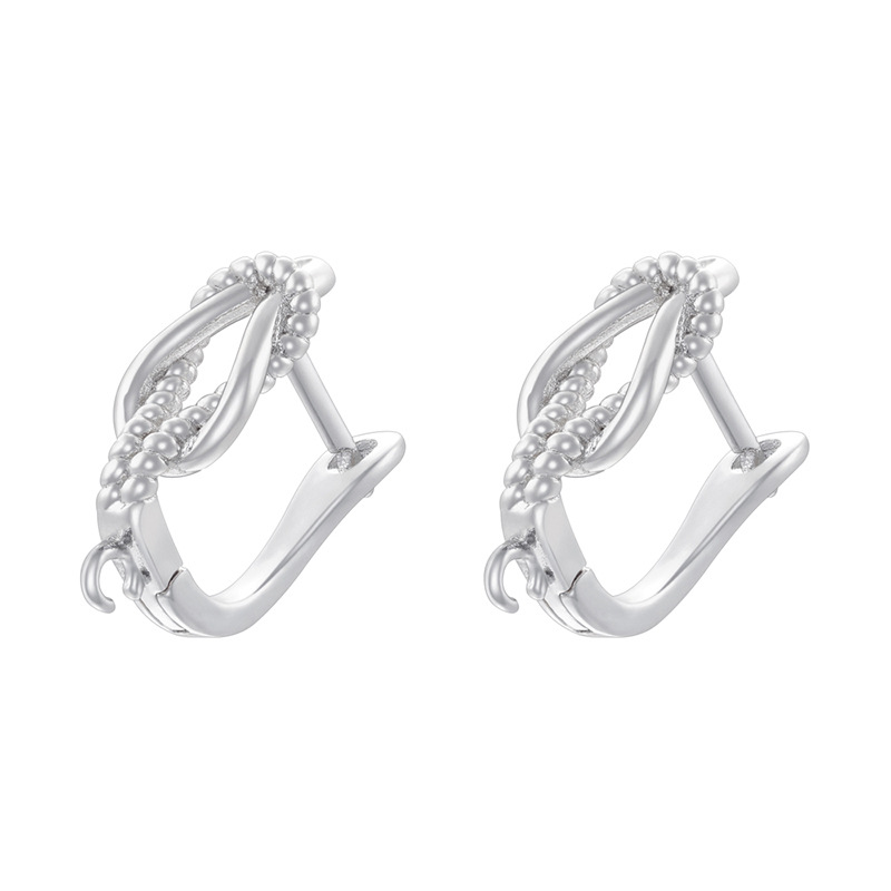 18:Ve1550 white gold earrings 1 pair