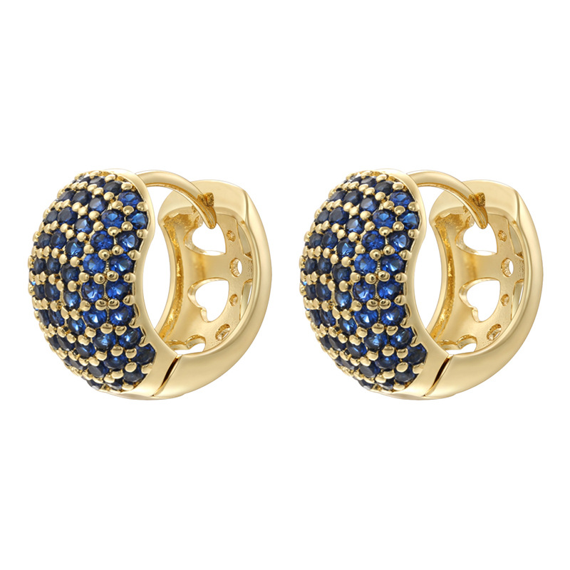 3:1 pair of golden blue diamonds