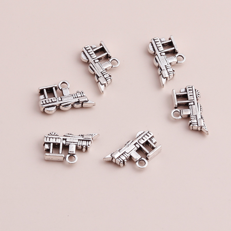 2:couleur argent antique