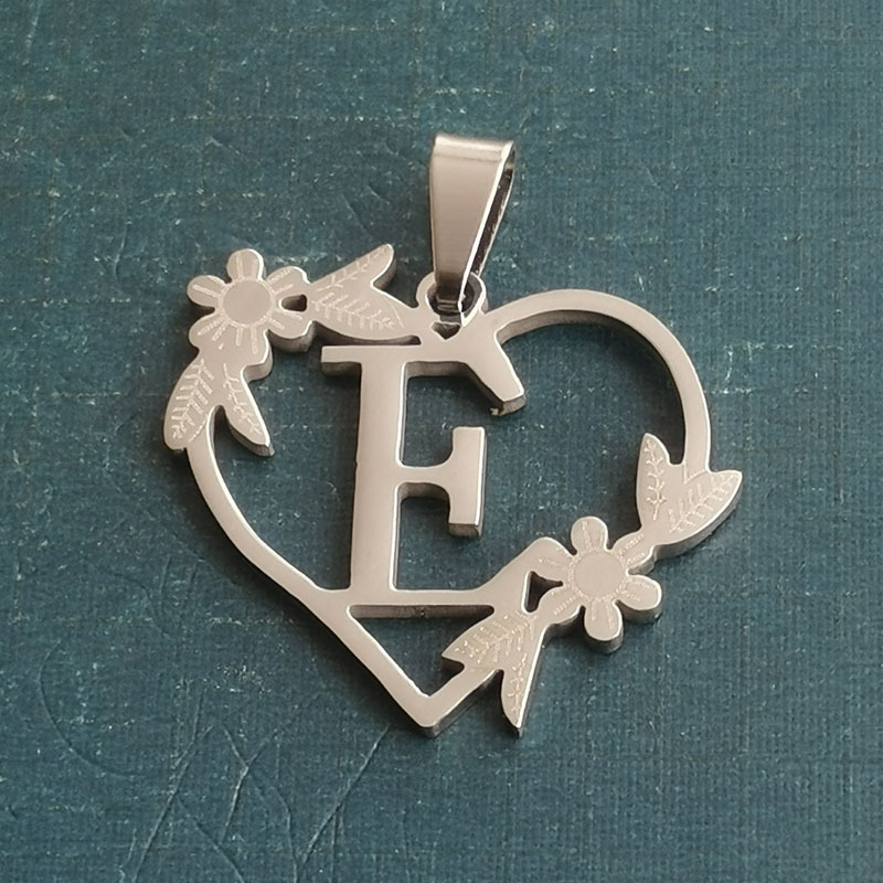 5:E silver pendant