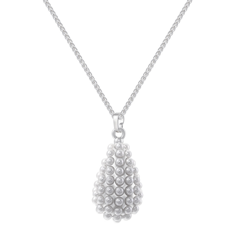 2:White gold water drop necklace
