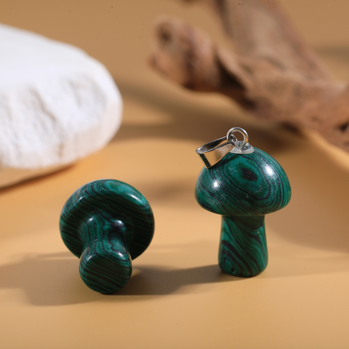 30:Malachite (synthetic) (single)