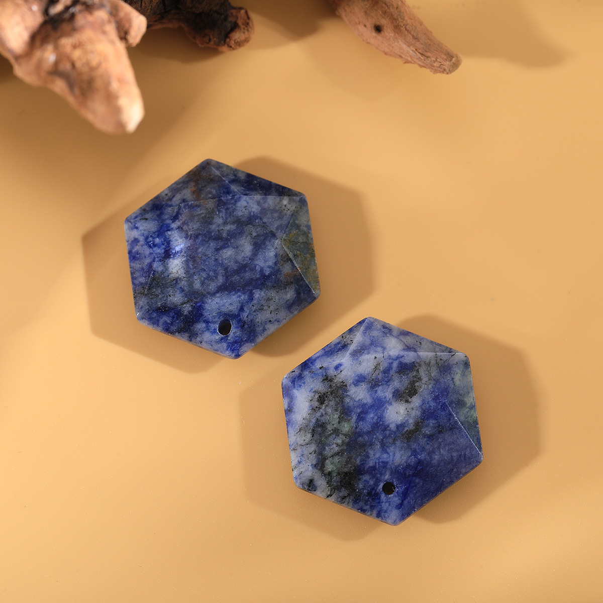 14:Blue dot jade (single)