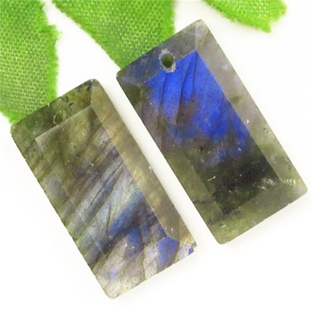 4:Labradorite (single)
