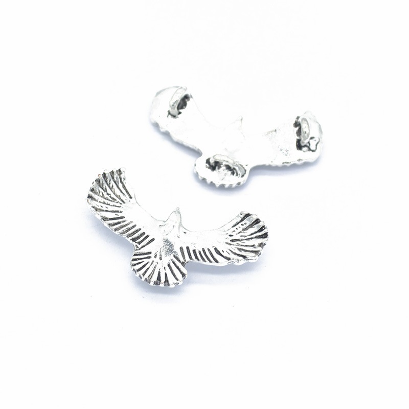 2:antique silver color