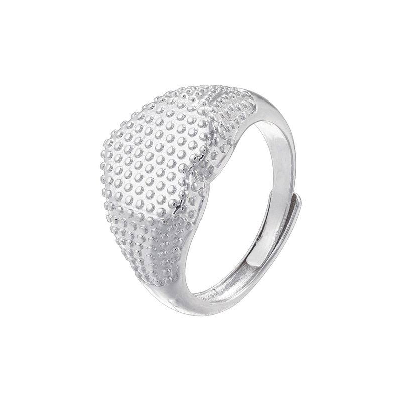 8:VJ661 White Gold Ring