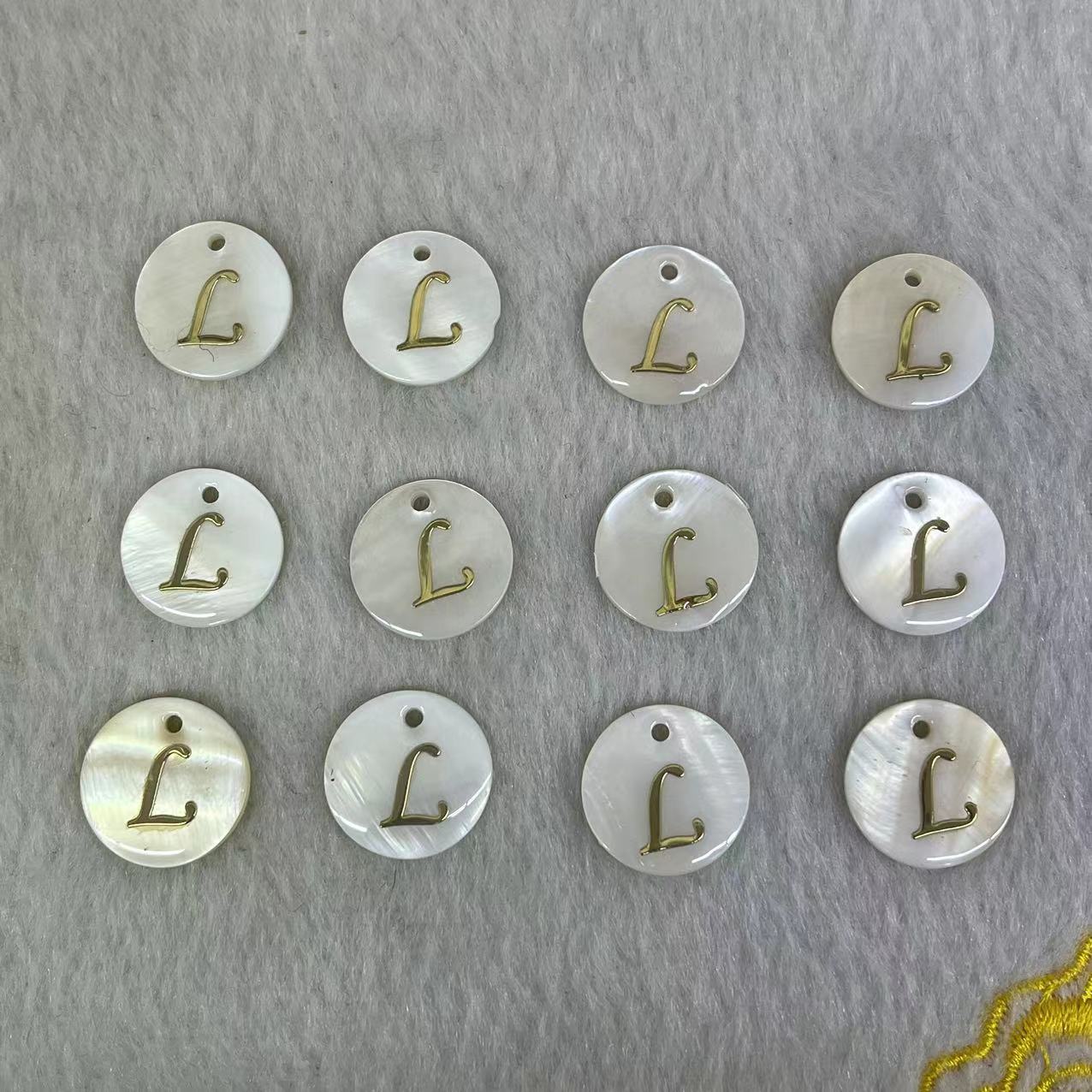 13:Letter L (10 pieces per bag)