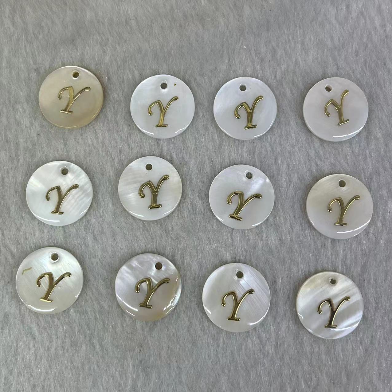 26:Letter Y (10 pieces per bag)