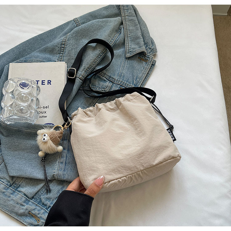 Rice white belt pendant