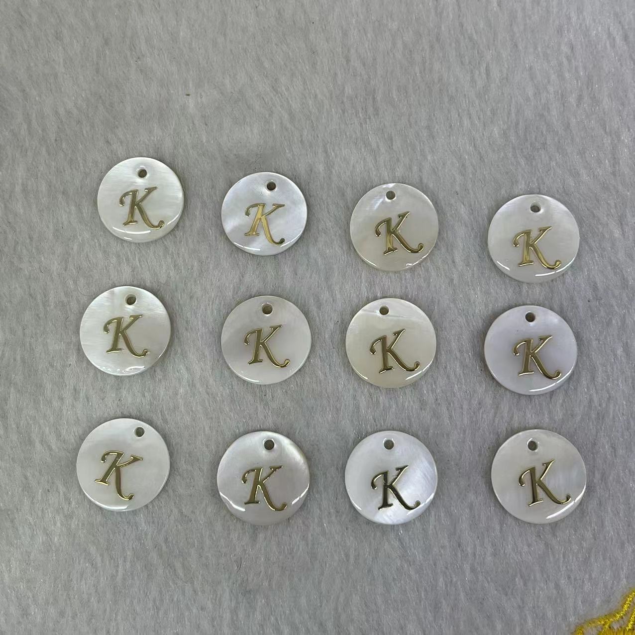 Letter K (10 pieces per bag)